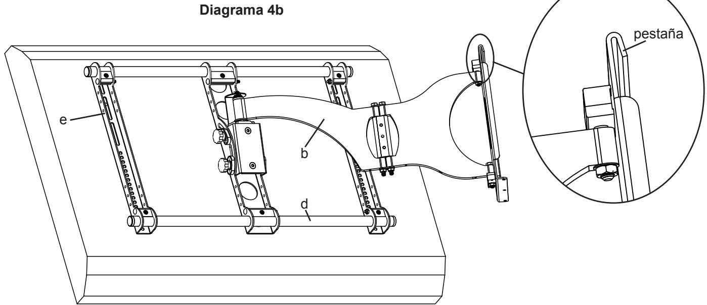 SANUS VISIONMOUNT FLAT PANEL WALL MOUNT-VMAA26 - Paso 4: Conexión del brazo al televisor (segunda parte) - 1