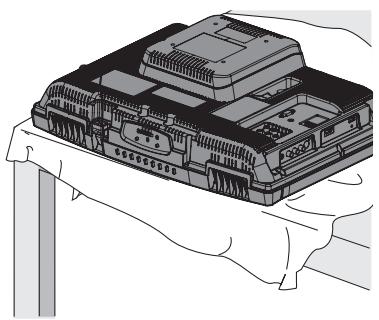 MAGNAVOX 19MD359B - Montage du support du téléviseur - 1
