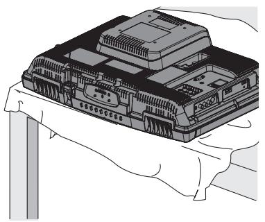 MAGNAVOX 19MD359B - l Attaching the Stand - 1