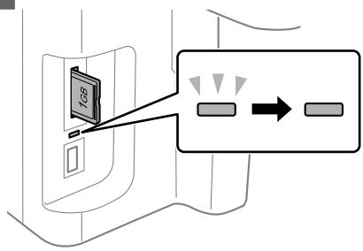 EPSON WF3540DTWF - Attendez que le voyant s'arrête de clignoter. - 1