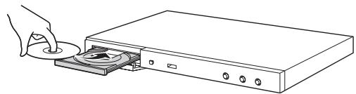YAMAHA BD-S473 - Caricamento di un disco - 1