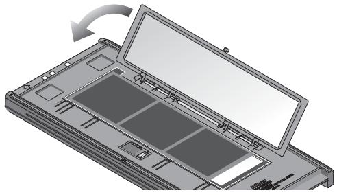 NIKON COOLSCAN 9000 - Removing Film - 3