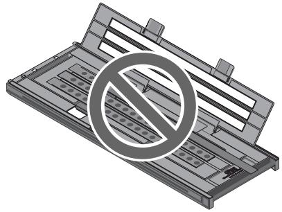 NIKON 9000 - Inserting Film and Masking Sheets - 1