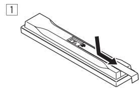 PIONEER VSX 830 - Mise en place des piles - 1