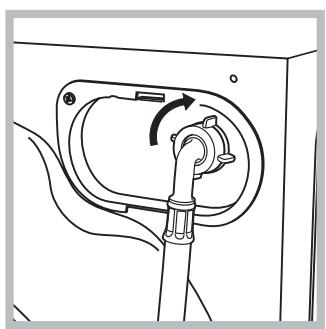 HOTPOINT WMD 942K - Ligação do tubo de alimentação da água - 2