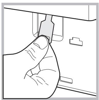 HOTPOINT WMD 942K - Opening the porthole door manually - 4