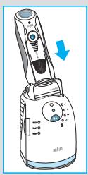 BRAUN SERIES 7 799CC-7 WET&DRY - Instalacao do aparecido de limpeza Clean&Renew - 7