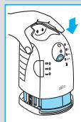 BRAUN SERIES 7 799CC-7 WET&DRY - Instalacao do aparecido de limpeza Clean&Renew - 5