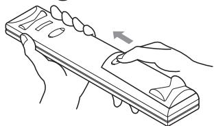 HITACHI 40F501HB1T62 - Refermez le couvercle du logement des piles. - 1
