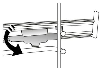 WHIRLPOOL AKZ96230/IX - FITTING THE SLIDING RUNNERS (IF PRESENT) - 2