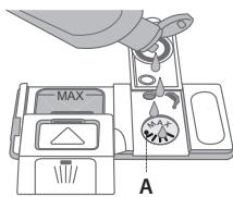 BAUKNECHT BBC 3C26 X SVART - REMPLIR LE DISTRIBUTEUR DE LIQUIDE DE RINÇAGE - 2