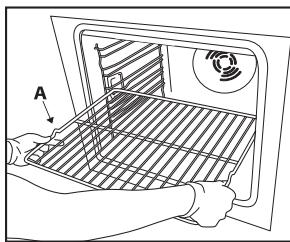 WHIRLPOOL AKZ 663/IX - INSERTING WIRE SHELVES AND OTHER ACCESSORIES IN THE OVEN - 1