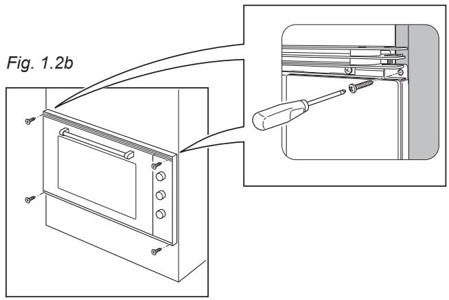 DELONGHI DLM90XED - FISSAGGIO DEL FORNO - 1