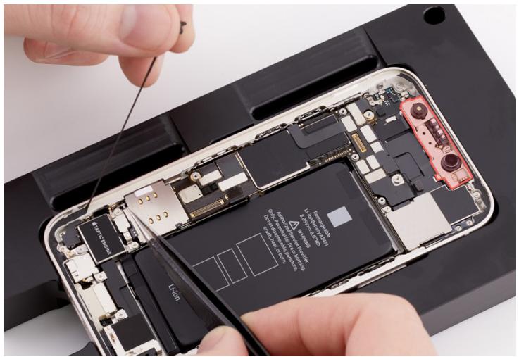 APPLE 12 MINI - Caution - 1