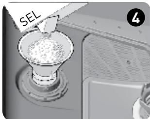 VALBERG 12S45 E X701T - 12S45 E X701T - Chargement du sel dans le réservoir de l'adoucisseur d'eau - 4