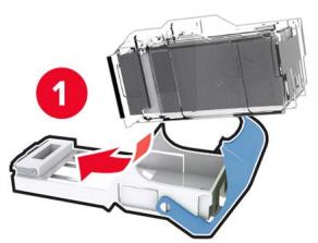 LEXMARK CS921DE - Remplacement de la cartouche d'agrafes dans l'unité de finition d'agrafage - 5
