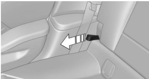 BMW I3 - Folding down rear seat backrest - 3
