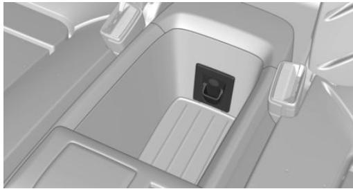 BMW I3 - Receptacle for cupholder - 1