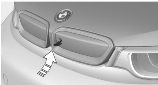 BMW I3 - Opening hood - 1