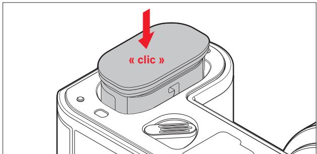 LEICA SL TYP 601 - REMPLACEMENT DE LA BATTERIE - 2