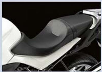 BMW ÉQUIPEMENTS ET ACCESSOIRES MOTO - SELLE BASSE - 1