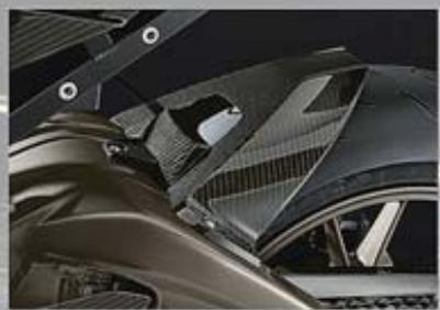 BMW ÉQUIPEMENTS ET ACCESSOIRES MOTO - Garde-boue avant HP en carbone - 1
