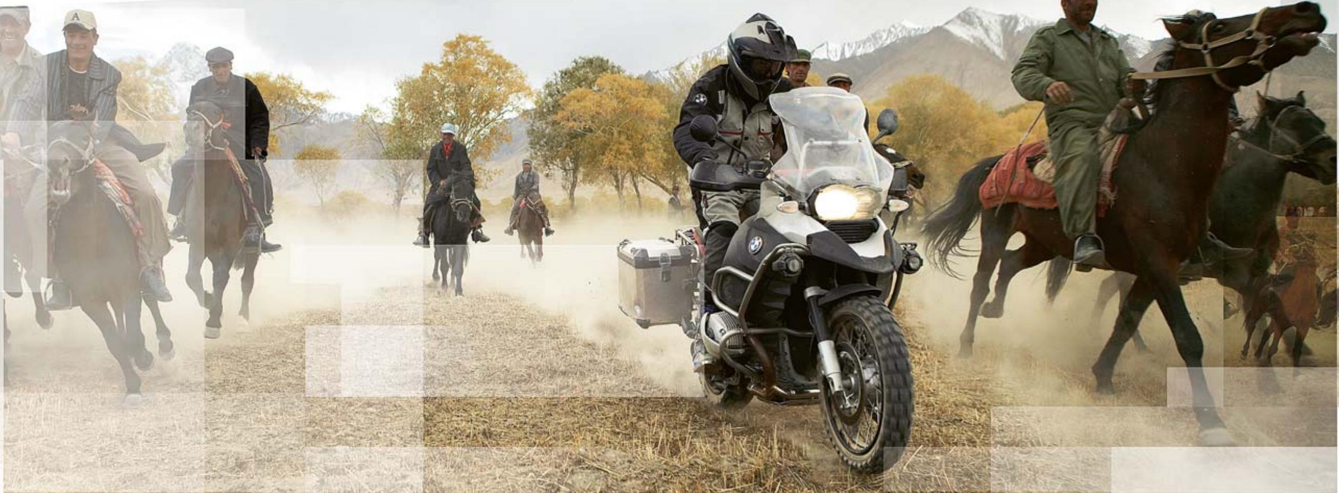 BMW ÉQUIPEMENTS ET ACCESSOIRES MOTO 22 - SABOT moteur plastique - 2