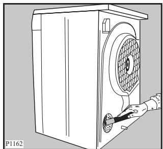 FAURE LSK 398 - Nettoyage de la grille d'aspiration - 1