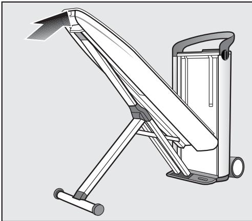 MIELE B 3312 - Replier la table de repassage - 3