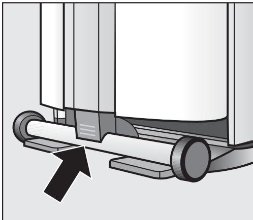 MIELE B 3312 - Replier la table de repassage - 4