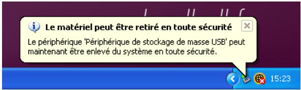 PACKARD BELL NC - Retrait d'une carte avec un lecteur de cartes externe - 1