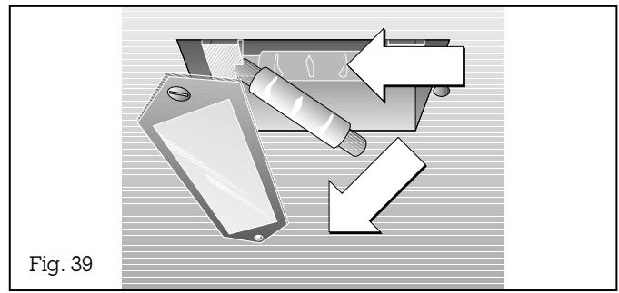 GAGGENAU EB 210-101 CD ANTH - Changement de la lampe halogène - 2