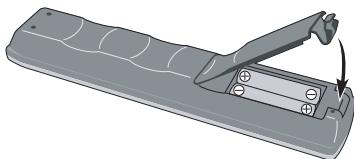 PIONEER DVR5100H - Insertion des piles dans la télécommande - 3