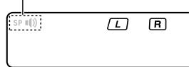 KENWOOD KRF-V5300D - Appuyez sur [speakers on/off] de manière à être dans l'indicateur d'enceintes. - 1