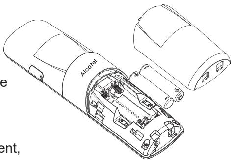 ALCATEL XL785 - Mise en place des batteries et première charge - 1