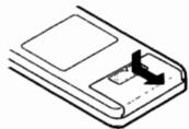 DENON AVC-A1SE - Insertion des piles - 1