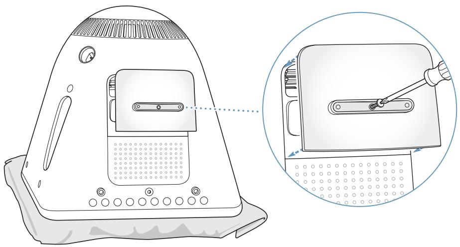APPLE eMac - Ajout de mémoire - 5