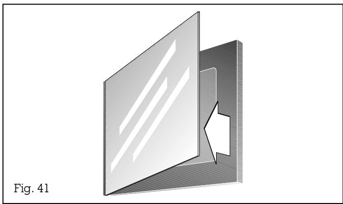 GAGGENAU EB 210-130 CD ALUCO - Démontage de la paroi vitrée du four - 2