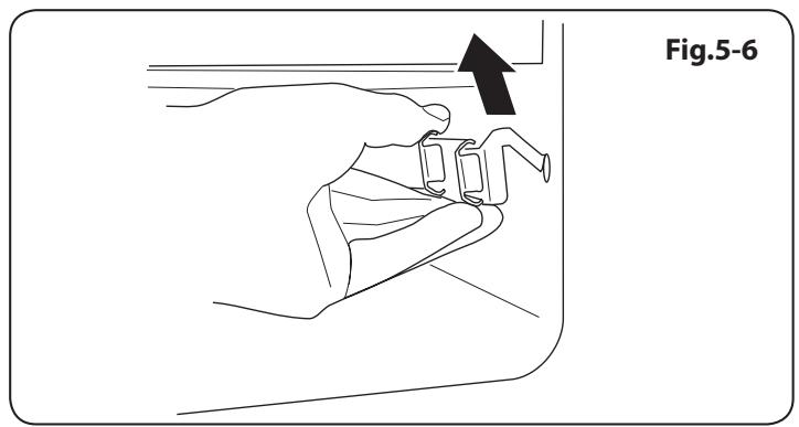 FALCON MCY1200DFTP/-EU - NE LAVEZ PAS les glissières latérales au lave-vaissette. - 3