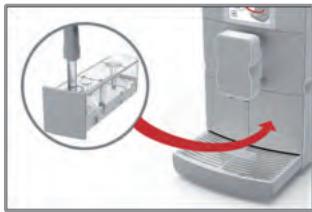 RIVIERA ET BAR CE760A - Faire l'appoint d'eau : - 1