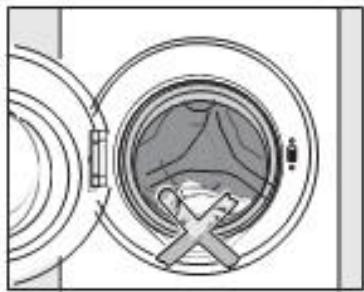 DARRYSCHNEIDER LAVE LINGE FRONTAL SCLF7120 - Insertion des vêtements dans le lave-linge - 1