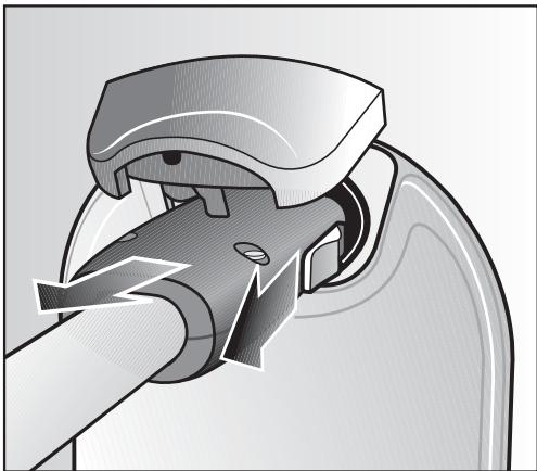 MIELE B3826 - Débrancher le fer à repasser du rac-cordement vapeur - 1