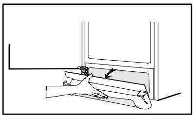 ARTHUR MARTIN ANB 3602 - Retrait de la grille de ventilation - 4
