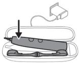 PHILIPS HX9911/88 - Charging with the travel case - 1