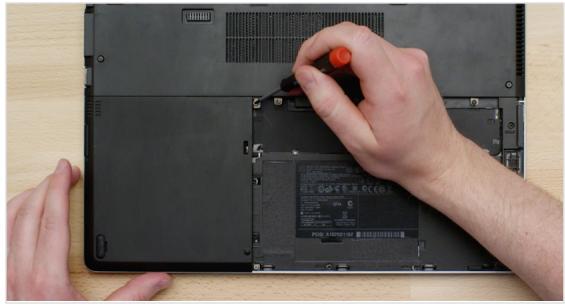 Crucial NC - Maintenir le bouton d'alimentation enfoncé pendant 5 secondes - 1