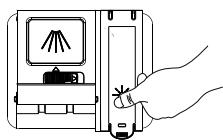 SAMSUNG DW60M6070IB - Remplissage du réservoir de produit de rinçage - 7