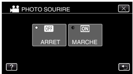 JVC GZ-E300 - Appuyez sur "PHOTO sourire". - 2