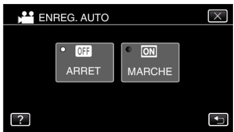JVC GZ-E300 - Ouvrez l'écran LCD. - 5