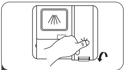 PROLINE TDW4316SL - Filling the rinse aid dispenser - 3