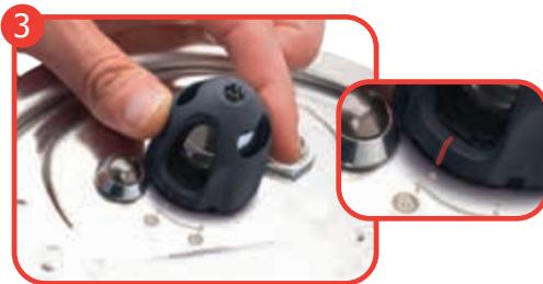 MOULINEX CE8678 - Démontage du cache VALVE : - 1